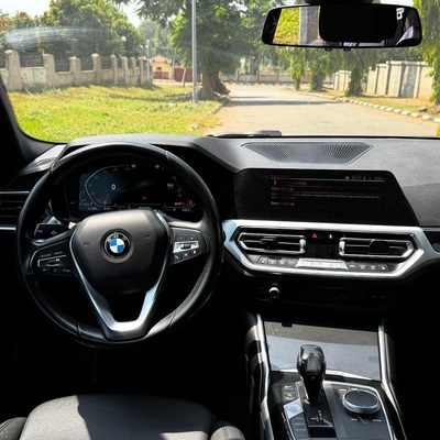 FOREIGN USED 2020 BMW 3 SERIES 330i FOR SALE IN ABUJA