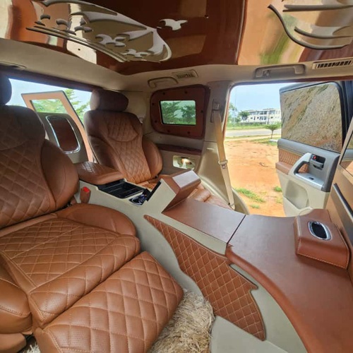 FOREIGN USED 2020 BULLETPROOF TOYOTA LAND CRUISER VIP FOR SALE IN ABUJA