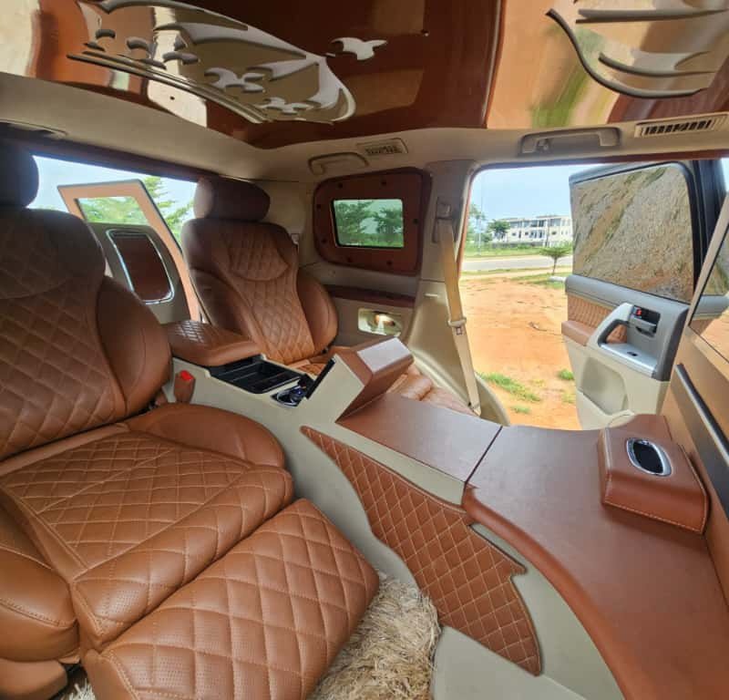 FOREIGN USED 2020 BULLETPROOF TOYOTA LAND CRUISER VIP FOR SALE IN ABUJA image