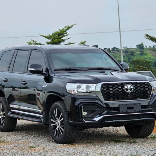 FOREIGN USED 2020 BULLETPROOF TOYOTA LAND CRUISER VIP FOR SALE IN ABUJA