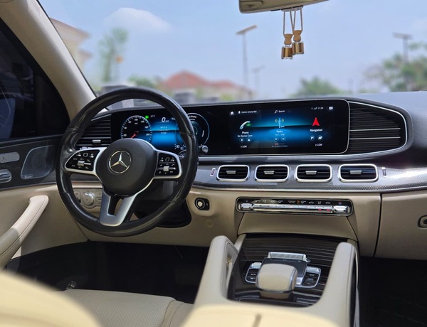Foreign Used 2020 Mercedes-Benz GLE350 for Sale In Abuja