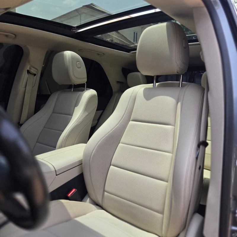 Foreign Used 2020 Mercedes-Benz GLE350 for Sale In Abuja image