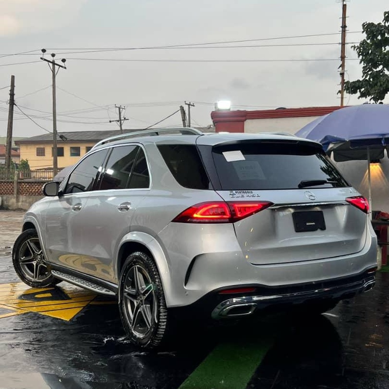 FOREIGN USED 2020 MERCEDES BENZ GLE450 FOR SALE IN LAGOS image
