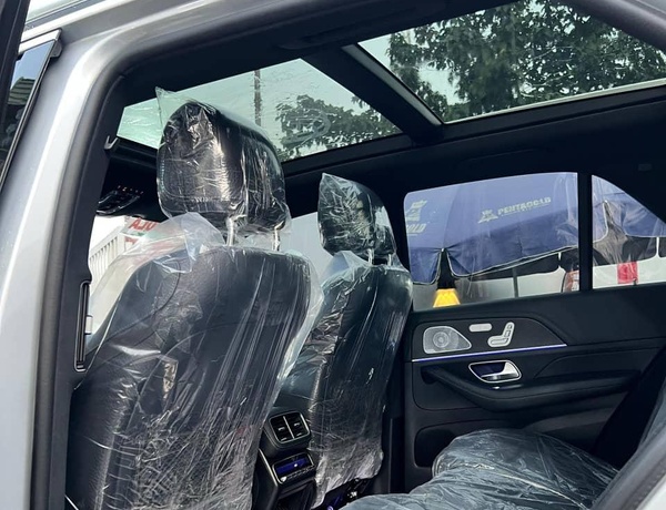FOREIGN USED 2020 MERCEDES BENZ GLE450 FOR SALE IN LAGOS