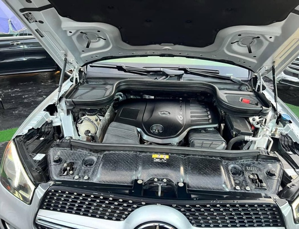 FOREIGN USED 2020 MERCEDES BENZ GLE450 FOR SALE IN LAGOS