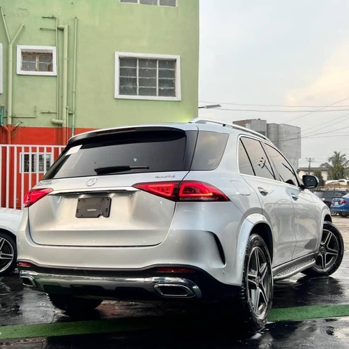 FOREIGN USED 2020 MERCEDES BENZ GLE450 FOR SALE IN LAGOS