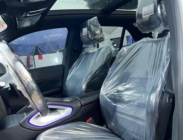 FOREIGN USED 2020 MERCEDES BENZ GLE450 FOR SALE IN LAGOS