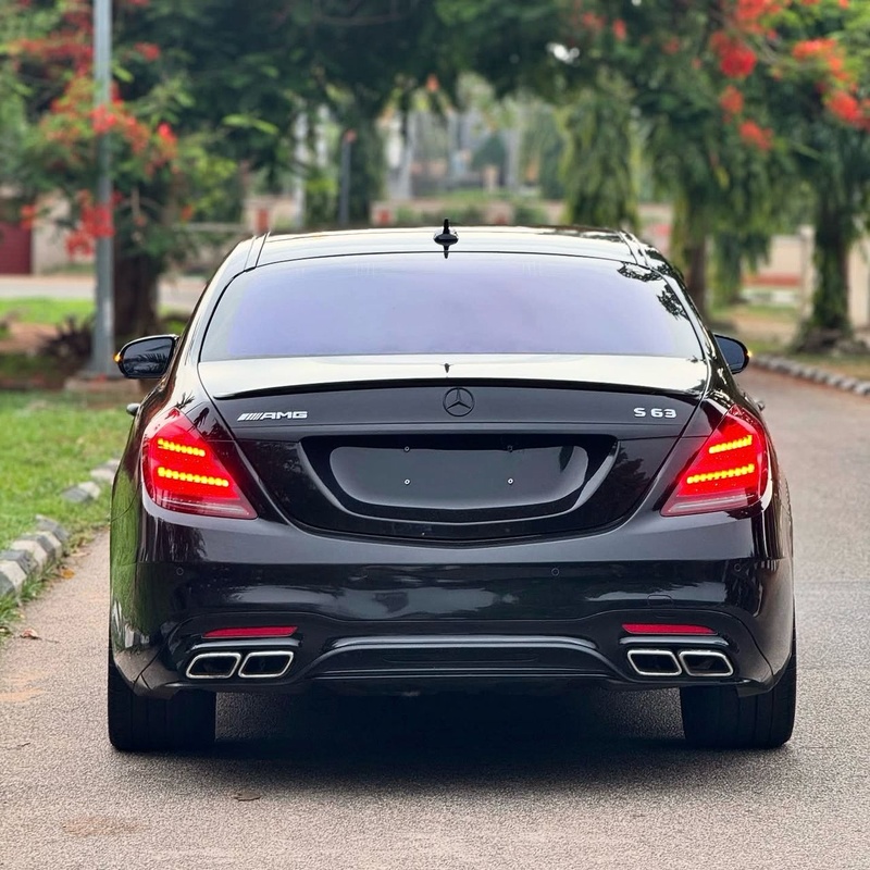 FOREIGN USED 2020 MERCEDES BENZ S63 AMG FOR SALE image