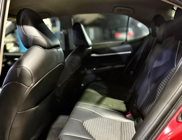 FOREIGN USED 2020 TOYOTA CAMRY SE FOR SALE