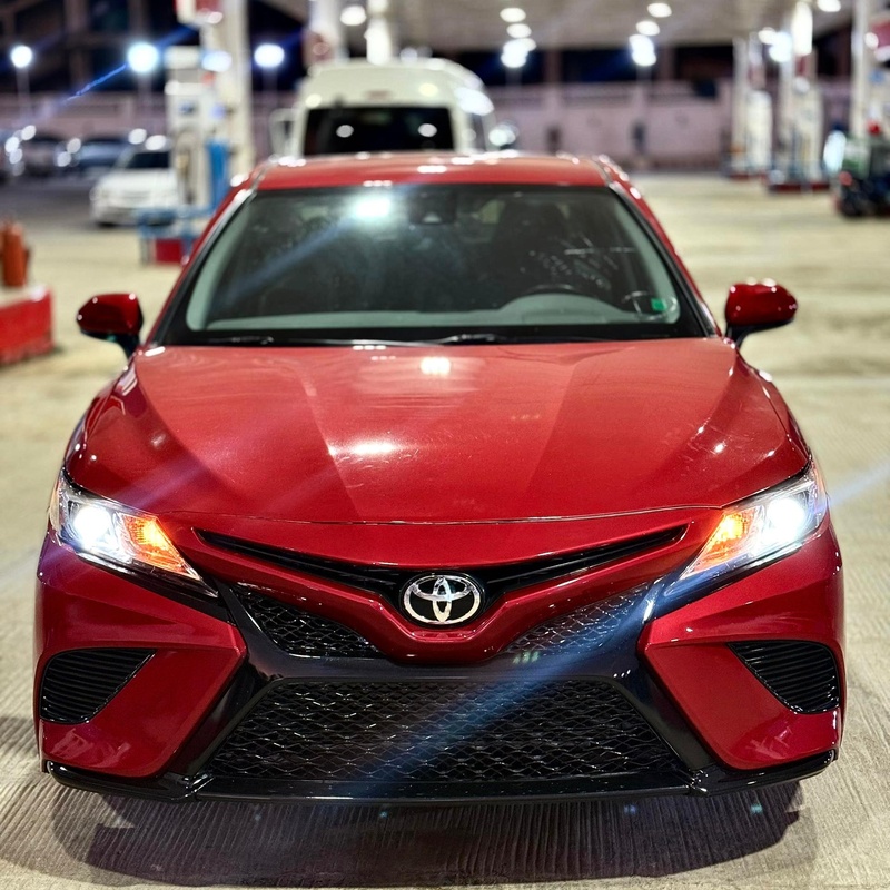 FOREIGN USED 2020 TOYOTA CAMRY SE FOR SALE image