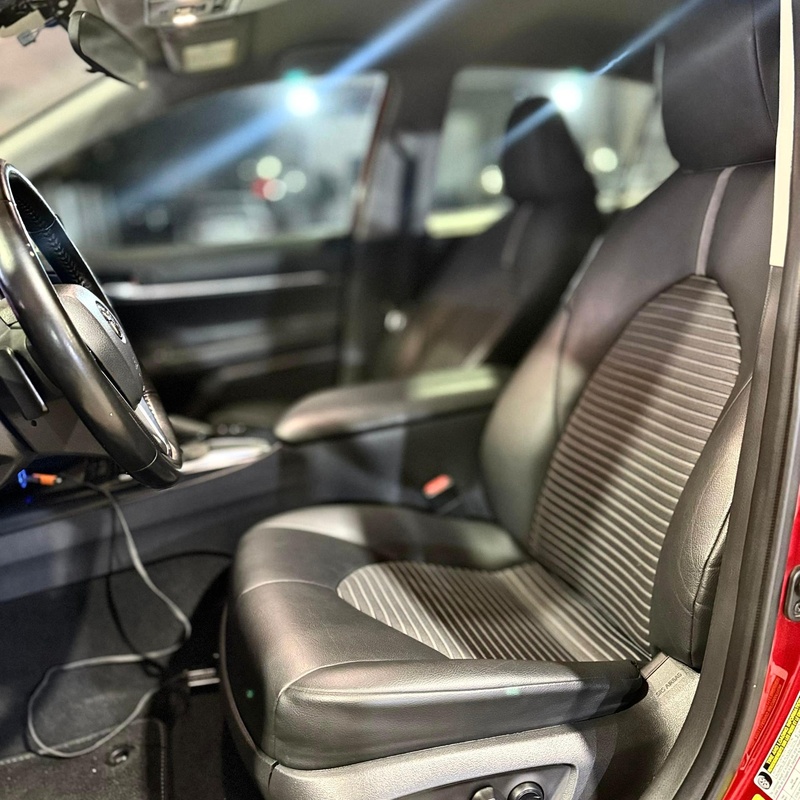FOREIGN USED 2020 TOYOTA CAMRY SE FOR SALE image