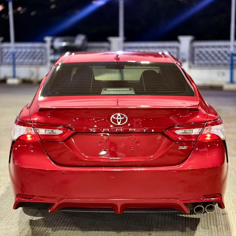 FOREIGN USED 2020 TOYOTA CAMRY SE FOR SALE image