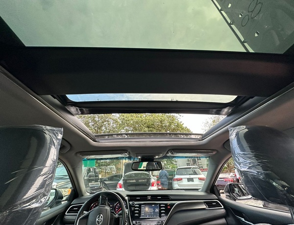 Foreign Used 2020 Toyota Camry XSE for Sale In Abuja