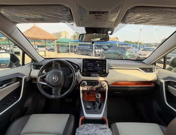 FOREIGN USED  2020 TOYOTA RAV4 FOR SALE IN ABUJA