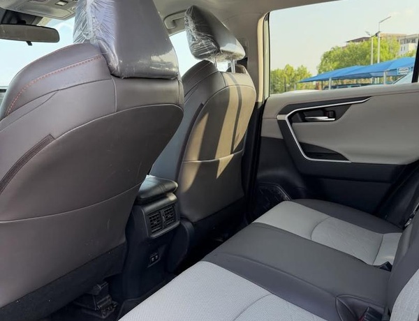 FOREIGN USED  2020 TOYOTA RAV4 FOR SALE IN ABUJA