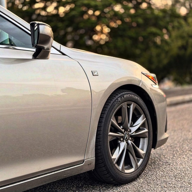 FOREIGN USED 2021 LEXUS ES250 F-SPORT FOR SALE image