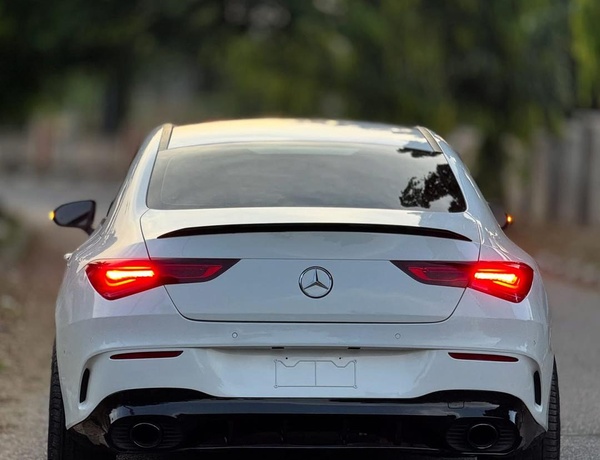 FOREIGN USED 2021 MERCEDES BENZ CLA250 AMG TRIM FOR SALE IN ABUJA