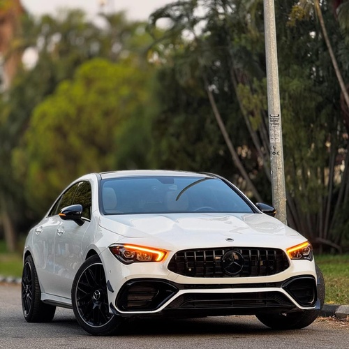 FOREIGN USED 2021 MERCEDES BENZ CLA250 AMG TRIM FOR SALE IN ABUJA