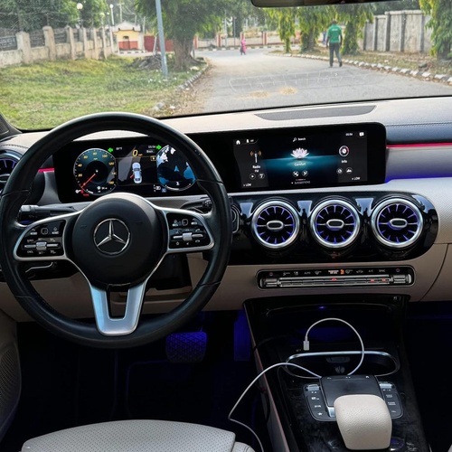 FOREIGN USED 2021 MERCEDES BENZ CLA250 AMG TRIM FOR SALE IN ABUJA