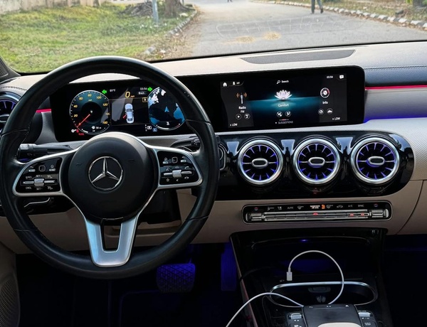 FOREIGN USED 2021 MERCEDES BENZ CLA250 AMG TRIM FOR SALE IN ABUJA