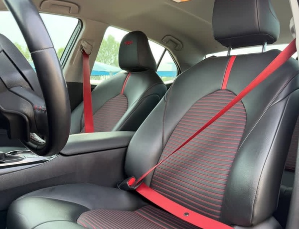 FOREIGN USED   2021 TOYOTA CAMRY TRD FOR SALE IN ABUJA