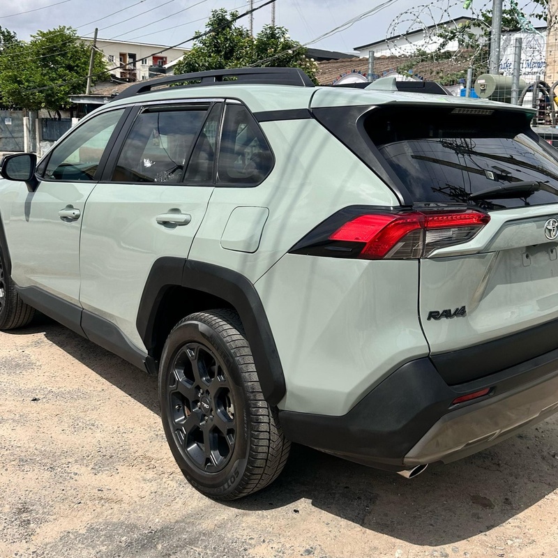 Foreign used  2021 Toyota RAV4 TRD image