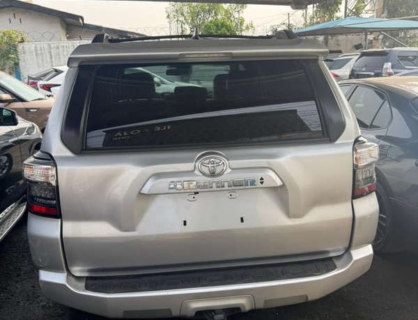 Foreign Used 2022 Toyota 4Runner Limited Edition for Sale In Lagos