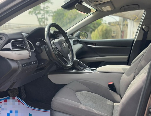 FOREIGN USED 2022 TOYOTA CAMRY LE FOR SALE IN KADUNA