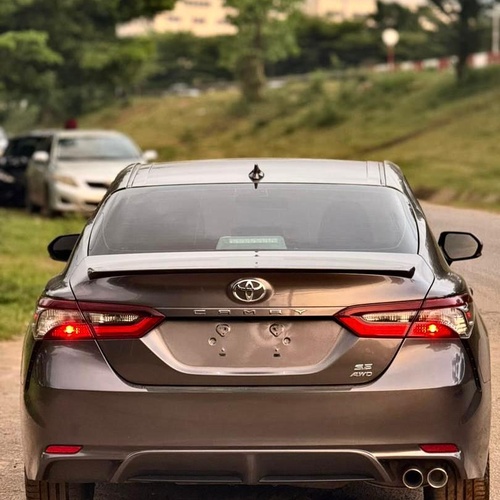 FOREIGN USED 2022 TOYOTA CAMRY SE FOR SALE IN ABUJA
