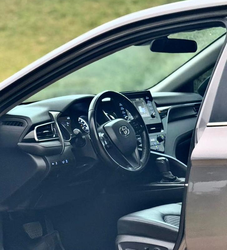 FOREIGN USED 2022 TOYOTA CAMRY SE FOR SALE IN ABUJA image
