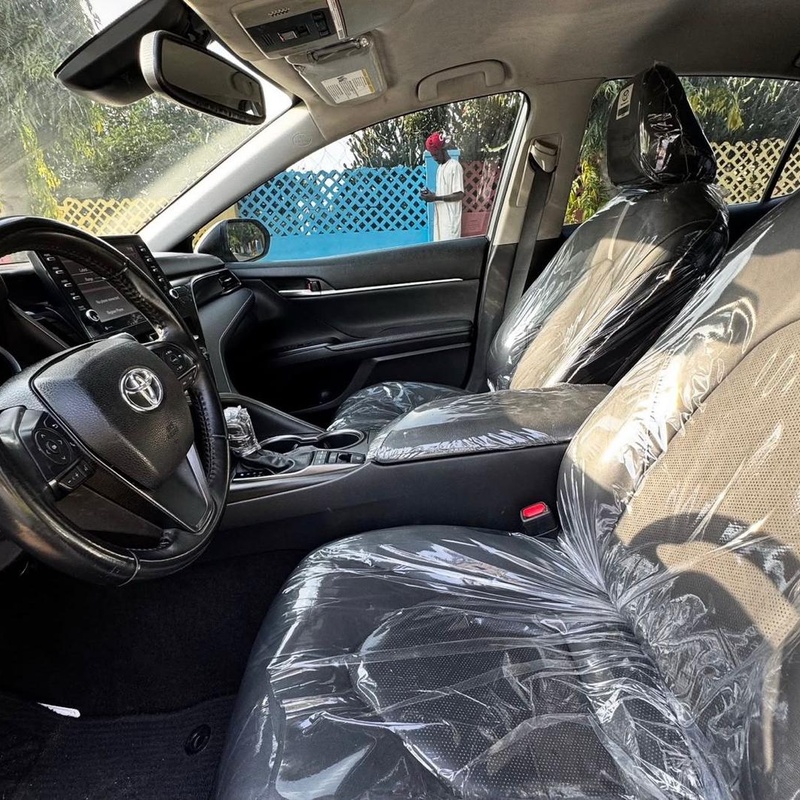 FOREIGN USED 2022 TOYOTA CAMRY XSE FOR SALE IN ABUJA image