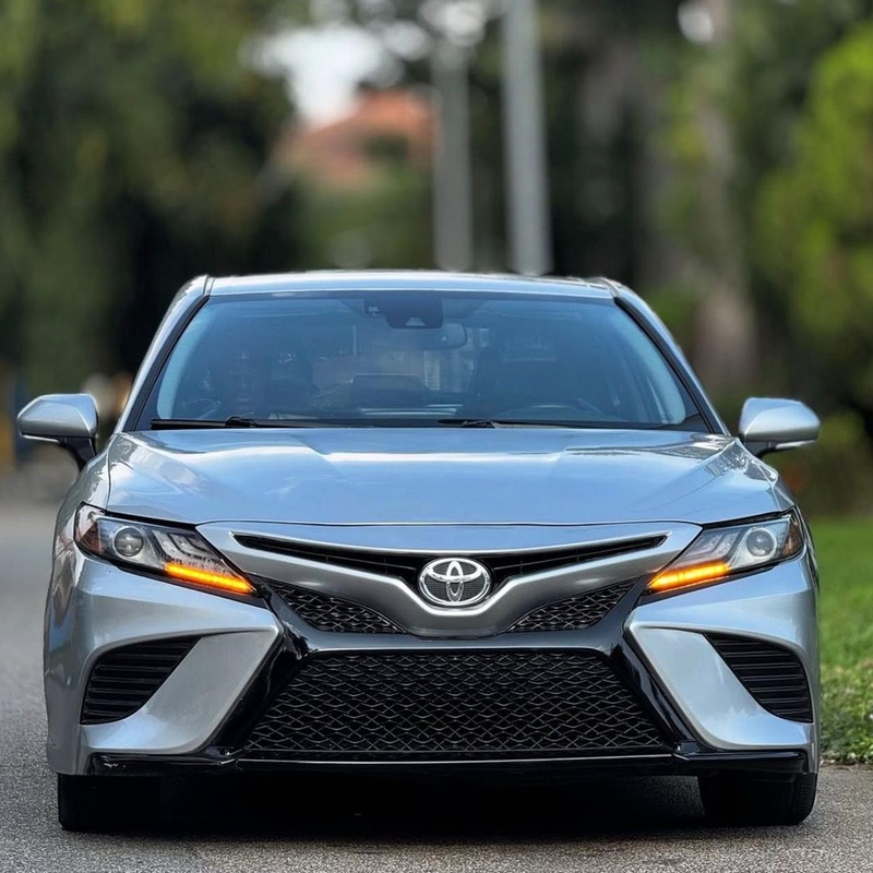 FOREIGN USED 2022 TOYOTA CAMRY XSE FOR SALE IN ABUJA image