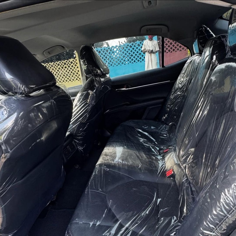 FOREIGN USED 2022 TOYOTA CAMRY XSE FOR SALE IN ABUJA image