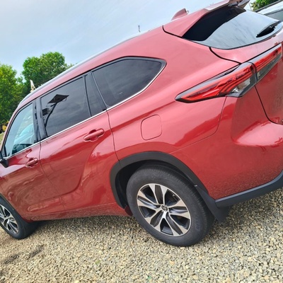 FOREIGN USED 2022 TOYOTA HIGHLANDER XLE FOR SALE IN ABUJA