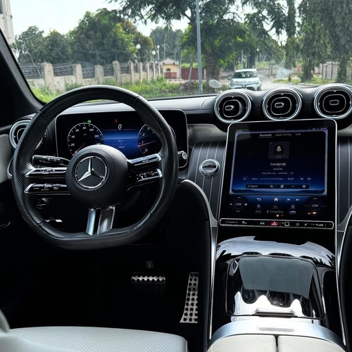 FOREIGN USED 2023 MERCEDES BENZ GLC300 SUV FOR SALE IN ABUJA