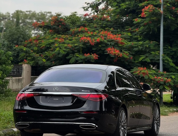 FOREIGN USED 2023 MERCEDES BENZ S580 VIP EDITION FOR SALE