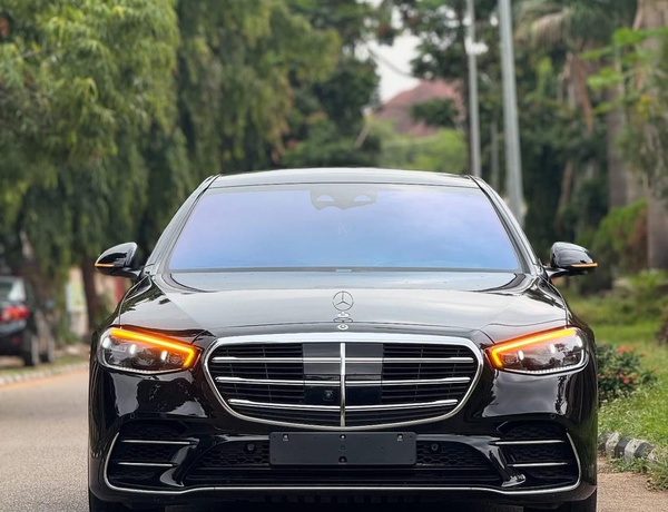 FOREIGN USED 2023 MERCEDES BENZ S580 VIP EDITION FOR SALE