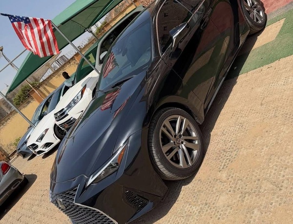 FOREIGN USED 2024 LEXUS IS300 FOR SALE IN ABUJA