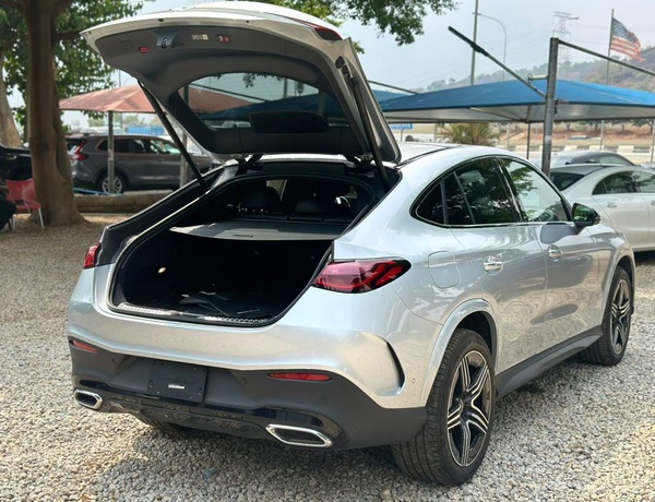 FOREIGN USED 2024 MERCEDES BENZ GLC300 COUPE FULL OPTION FOR SALE