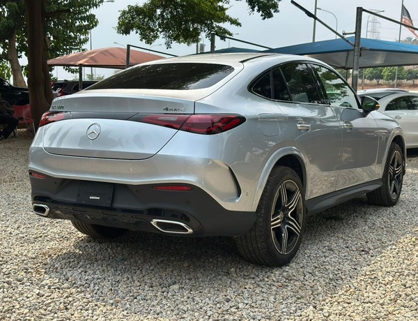 FOREIGN USED 2024 MERCEDES BENZ GLC300 COUPE FULL OPTION FOR SALE