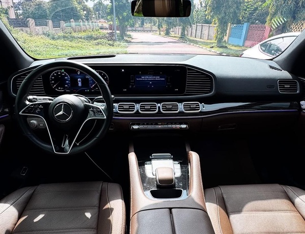 FOREIGN USED 2024 MERCEDES BENZ GLE450 SUV FOR SALE IN ABUJA