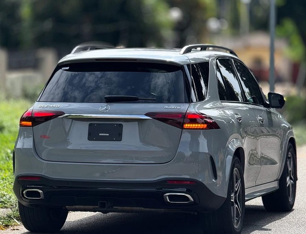 FOREIGN USED 2024 MERCEDES BENZ GLE450 SUV FOR SALE IN ABUJA
