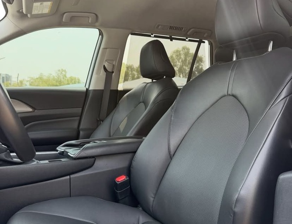 FOREIGN USED 2024 TOYOTA GRAND HIGHLANDER