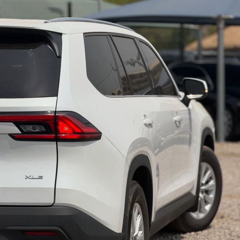 FOREIGN USED 2024 TOYOTA GRAND HIGHLANDER image