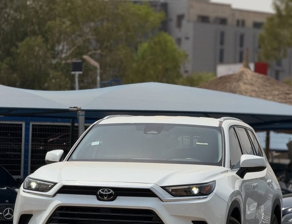 FOREIGN USED 2024 TOYOTA GRAND HIGHLANDER