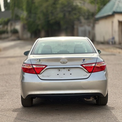 FOREIGN USED  AUTO DRIVE   2025 ENTRY TOYOTA CAMRY  2016 MODEL