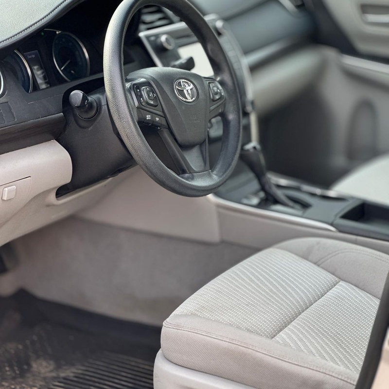 FOREIGN USED  AUTO DRIVE   2025 ENTRY TOYOTA CAMRY  2016 MODEL image