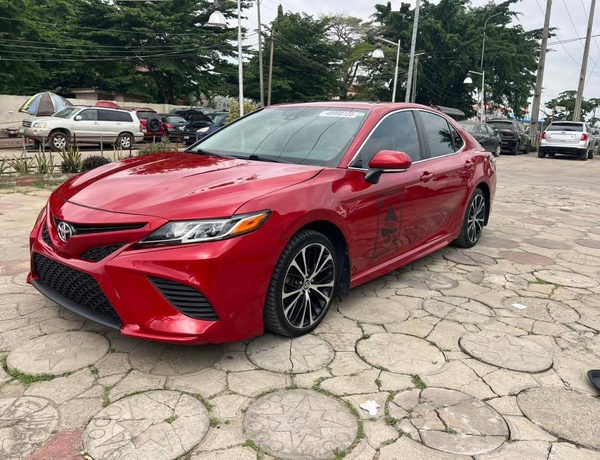 Foreign Used Toyota  Camry XSE 2020 Model for Sale In Lagos