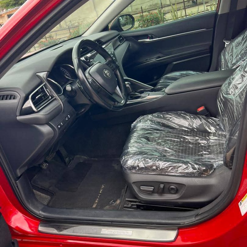 Foreign Used Toyota  Camry XSE 2020 Model for Sale In Lagos image