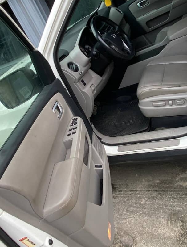 Foreign Used Honda Pilot 2015 for Sale In Ezenwa Port Harcourt image